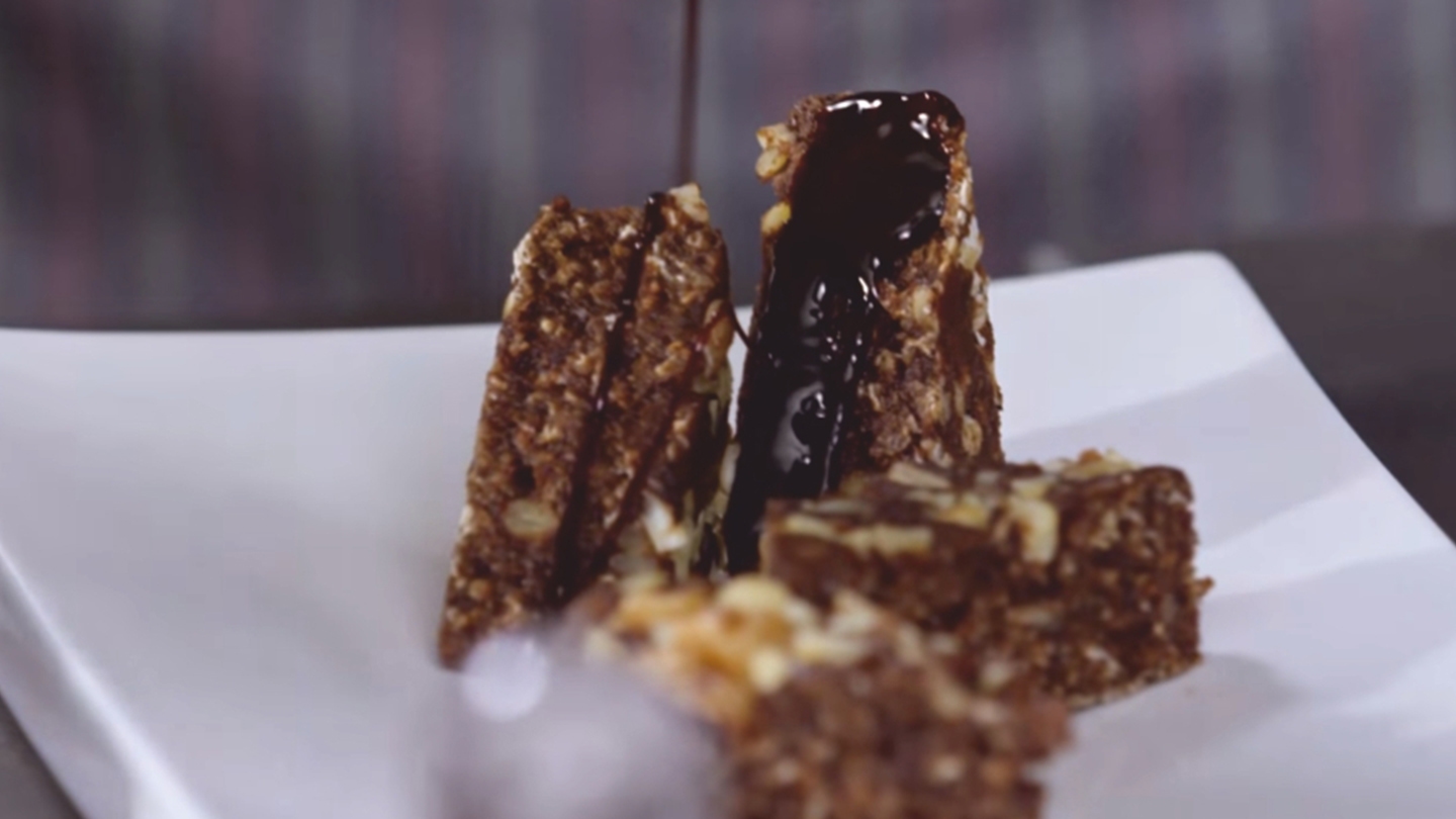 HERSHEY'S No Bake Brownie